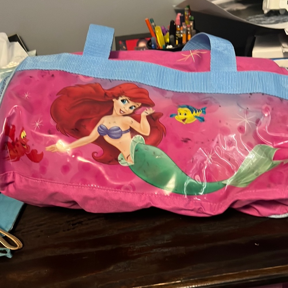 Kids Ariel duffel bag